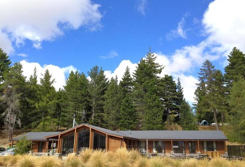 Hostel Lakefront Lodge Backpackers 18