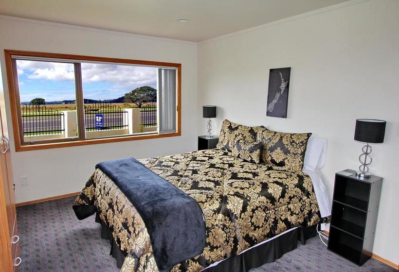 Absolute Beachview B & B 13