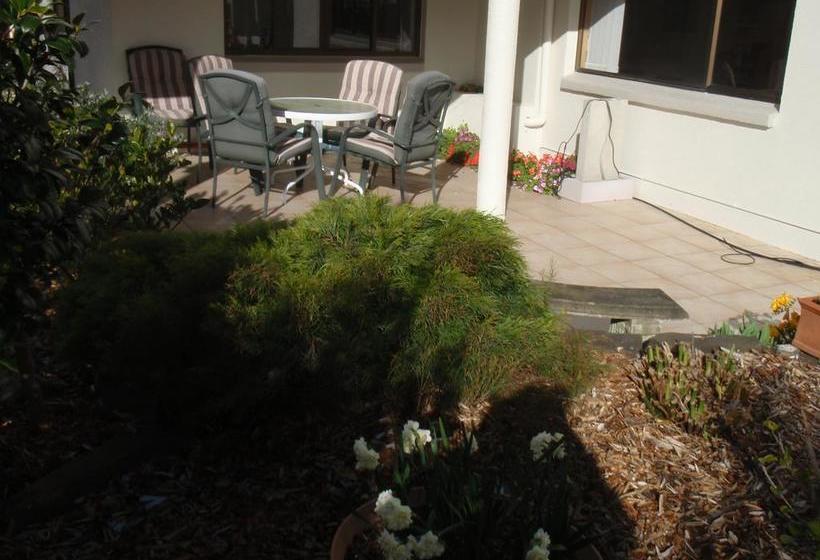 Absolute Beachview B & B 17