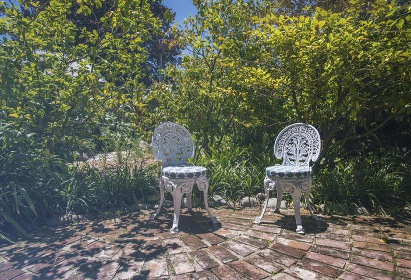 Bed and Breakfast Botanica Marlborough 10