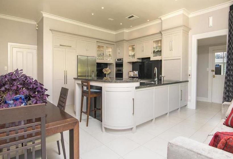 Bed and Breakfast Botanica Marlborough 12