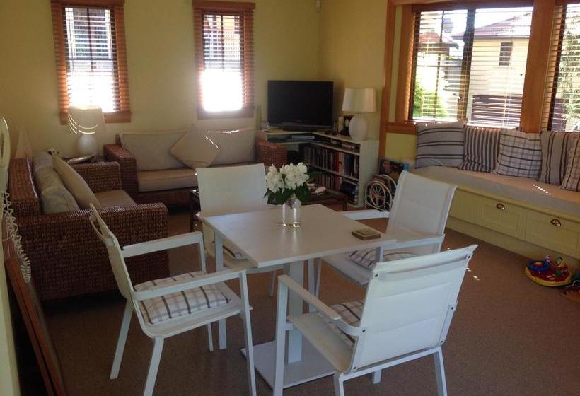Bed and Breakfast Tuscany On Taupo 2
