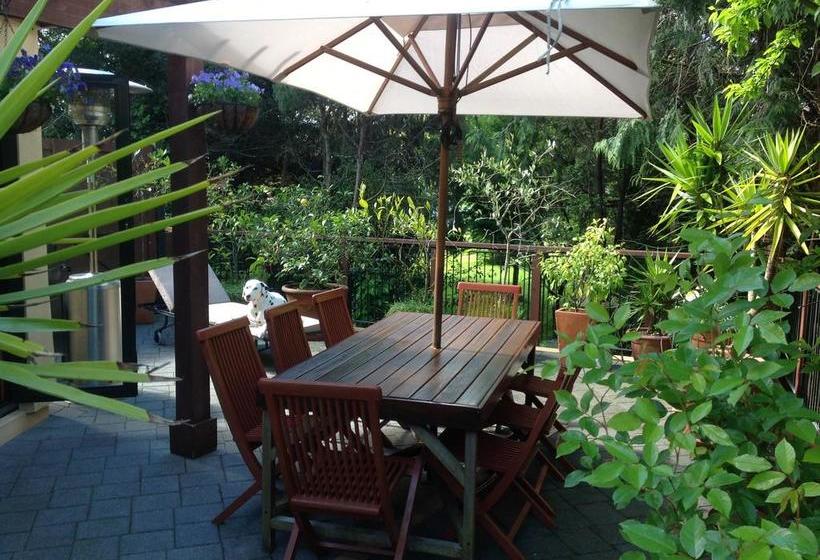 Bed and Breakfast Tuscany On Taupo 3