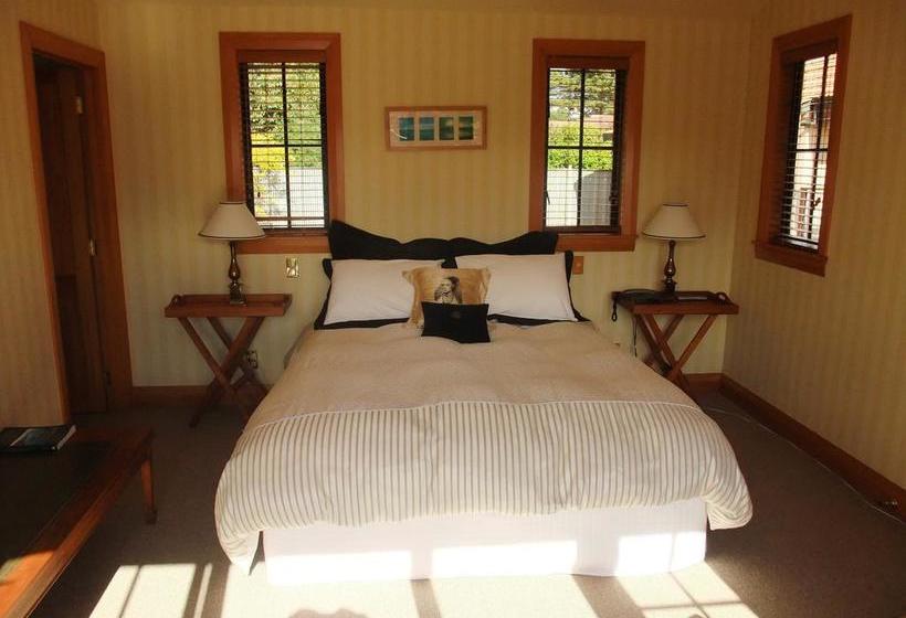 Bed and Breakfast Tuscany On Taupo 8