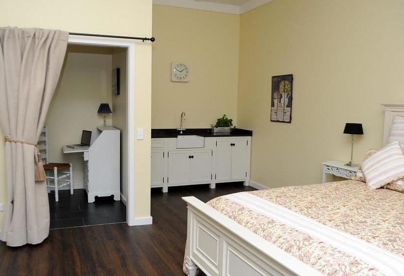 The Two Chimneys B&b 1