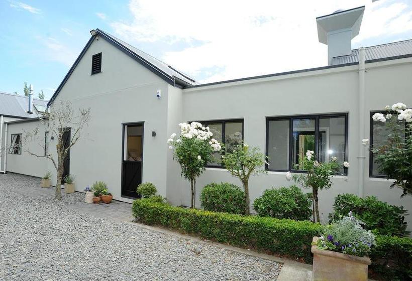 The Two Chimneys B&b 10