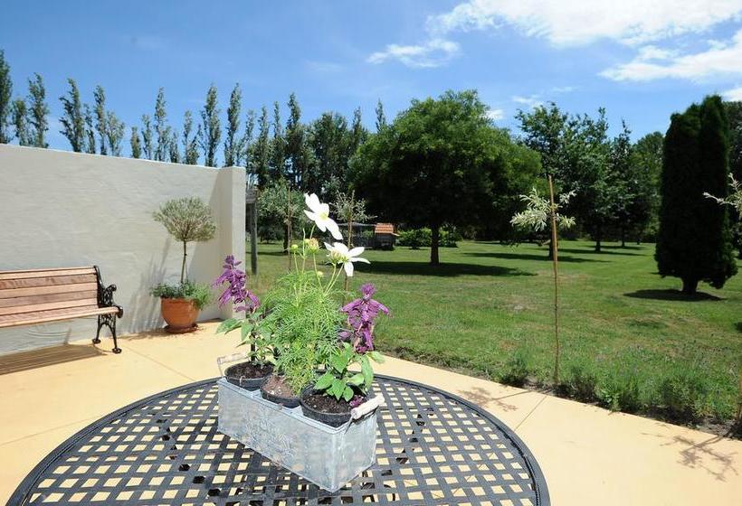 The Two Chimneys B&b 13