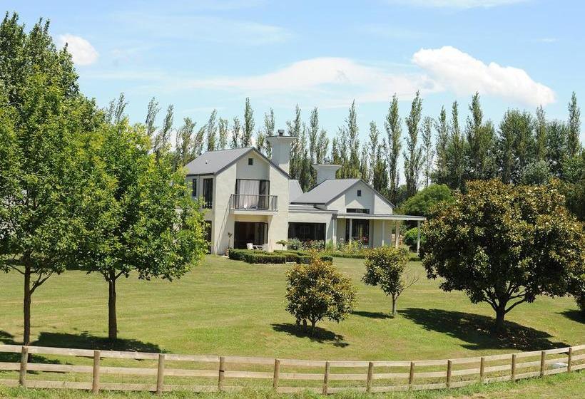 The Two Chimneys B&b 6