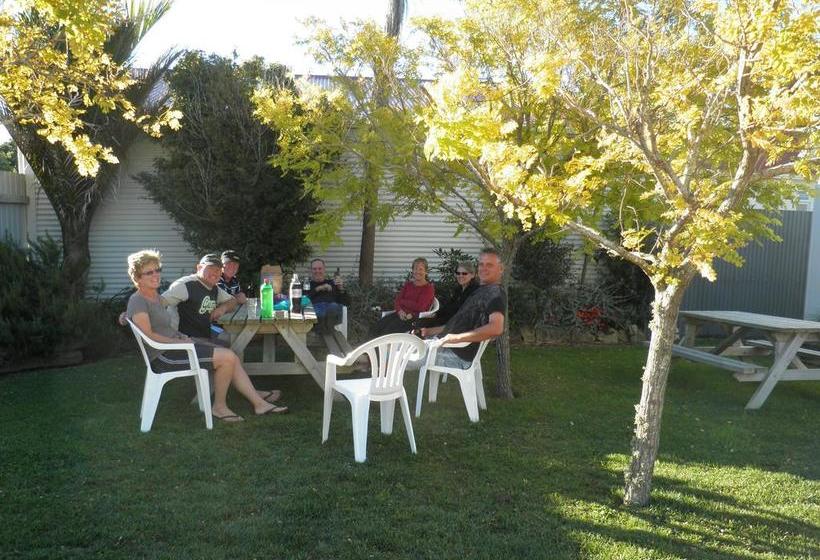 Collingwood Park Motel 1