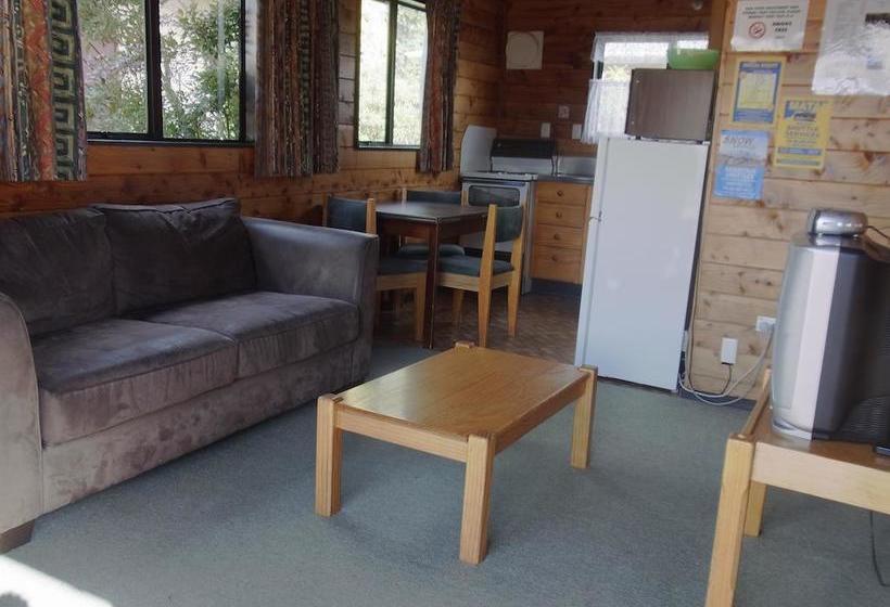 Ossies Motels And Chalets 1