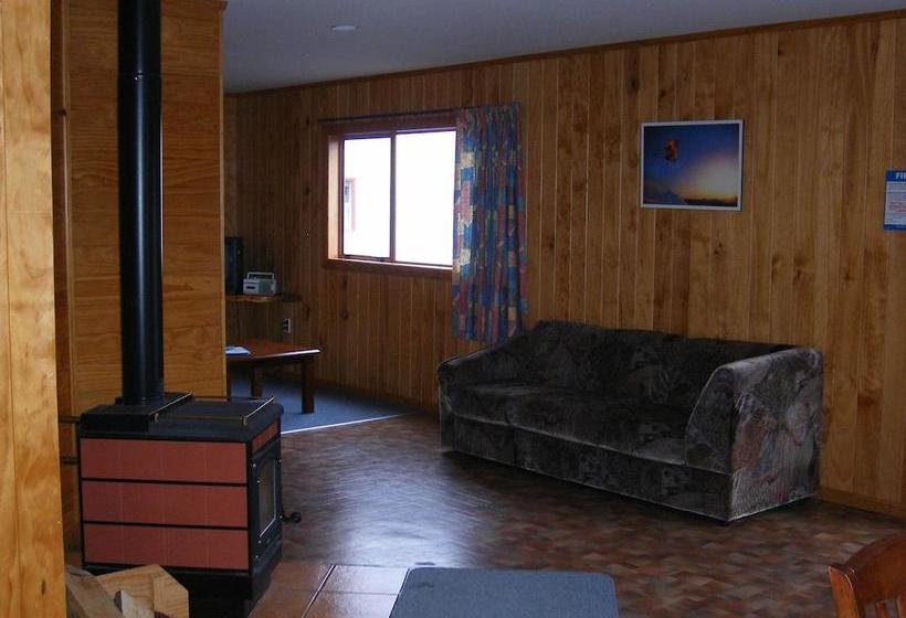 Ossies Motels And Chalets 6