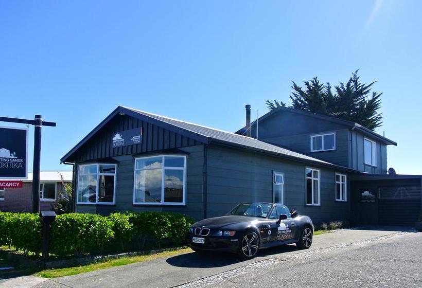 Hostel Drifting Sands Beachfront Accommodation 17