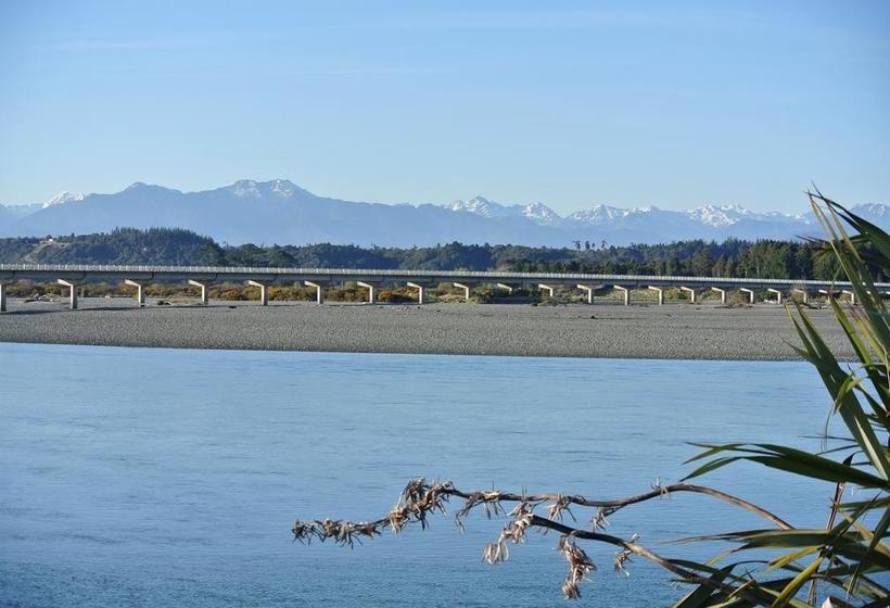 Hostel Drifting Sands Beachfront Accommodation 20