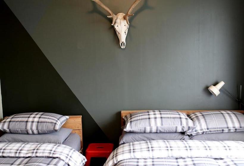 Hostel Drifting Sands Beachfront Accommodation 5