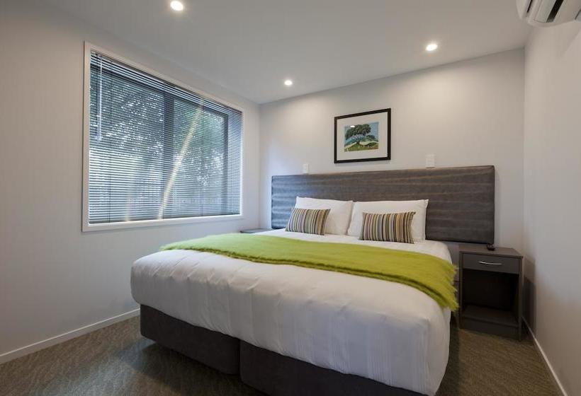 850 Cameron Motel 10