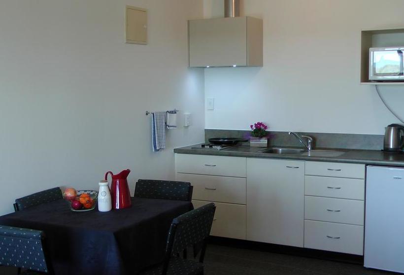 Motel Baileys At The Beach 4