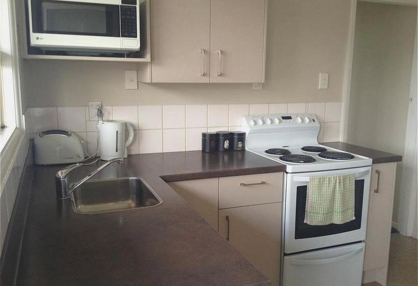 Hostel At The Right Place 12