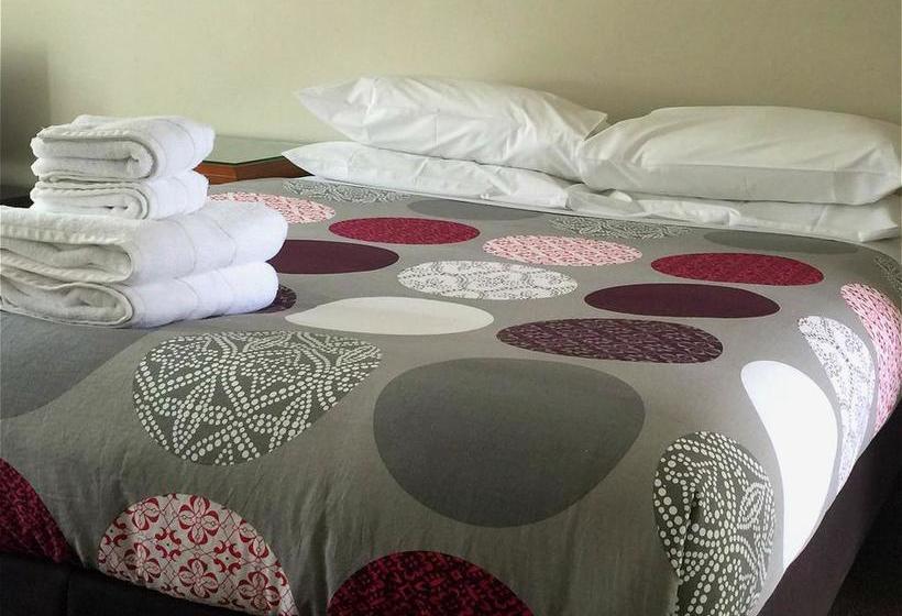 Hostel At The Right Place 17