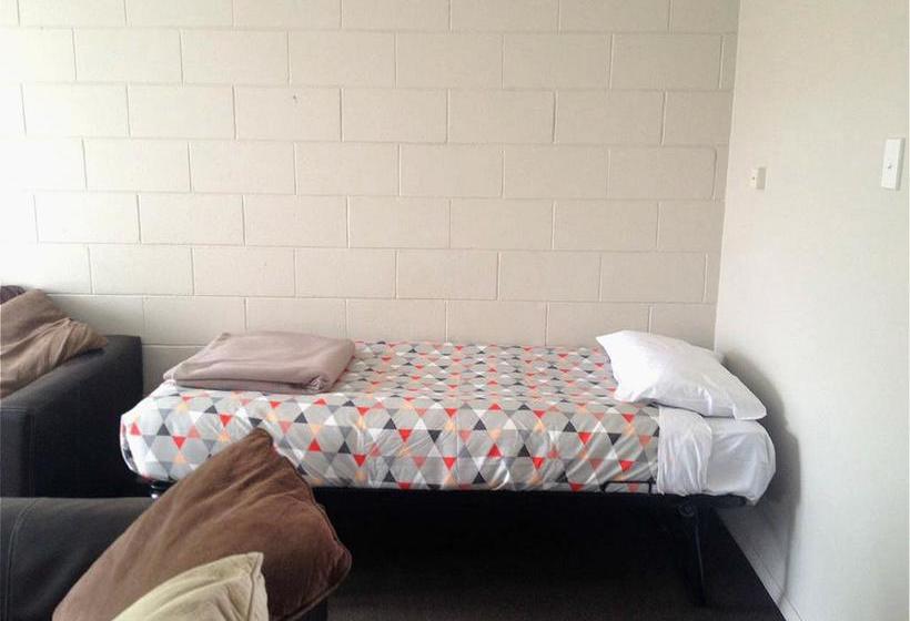 Hostel At The Right Place 8