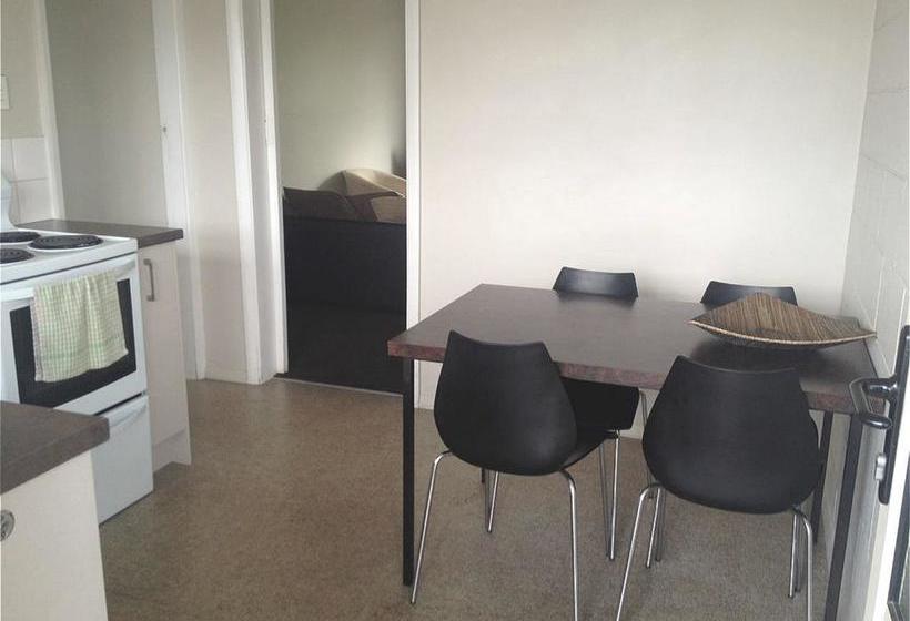 Hostel At The Right Place 9