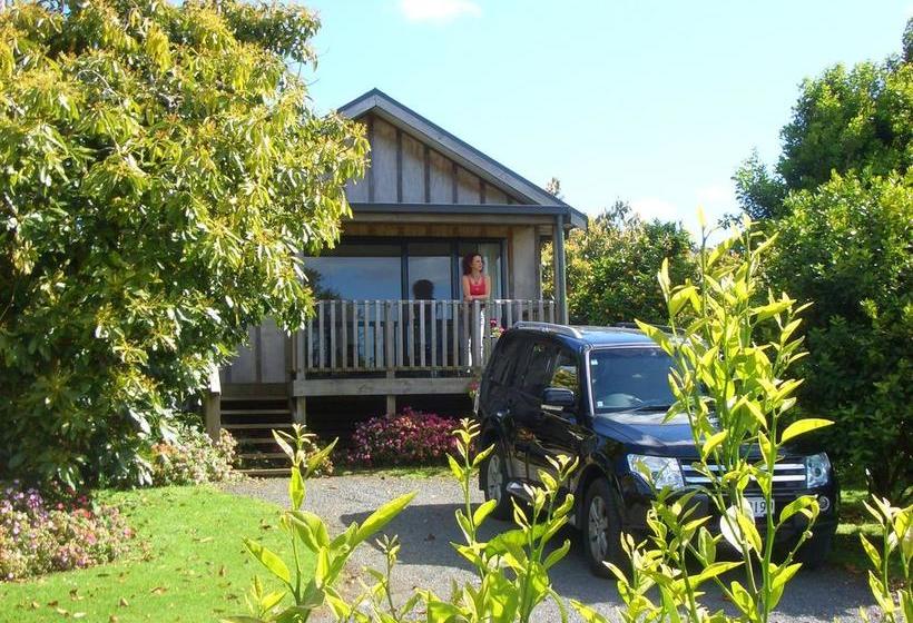 Kerigold Secluded Chalets Motel 8