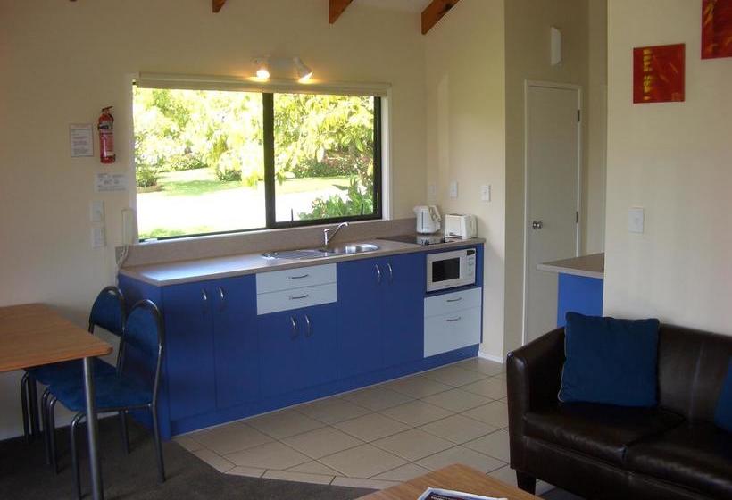 Kerigold Secluded Chalets Motel 9