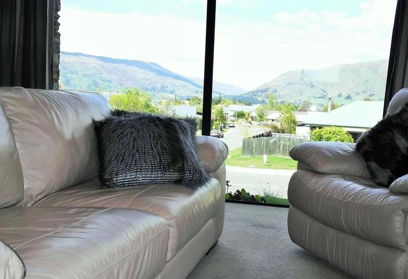 Montrose Bed & Breakfast Wanaka 2