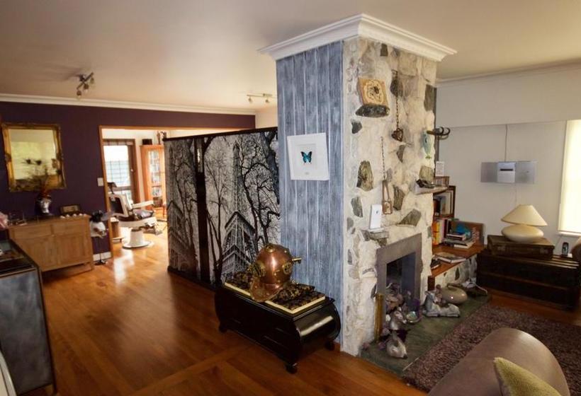 Bed and Breakfast Driftwood House 17