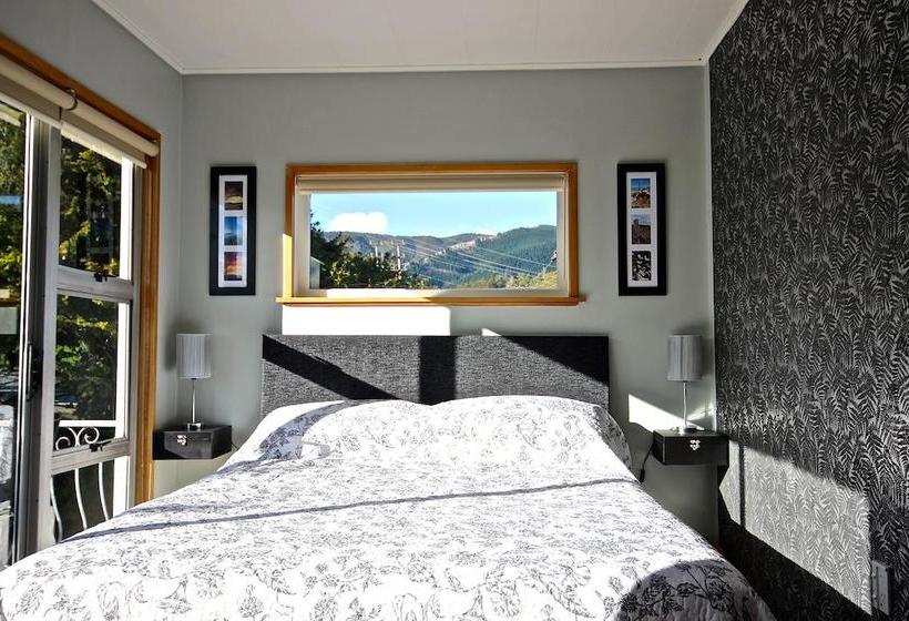 Bed and Breakfast Driftwood House 2