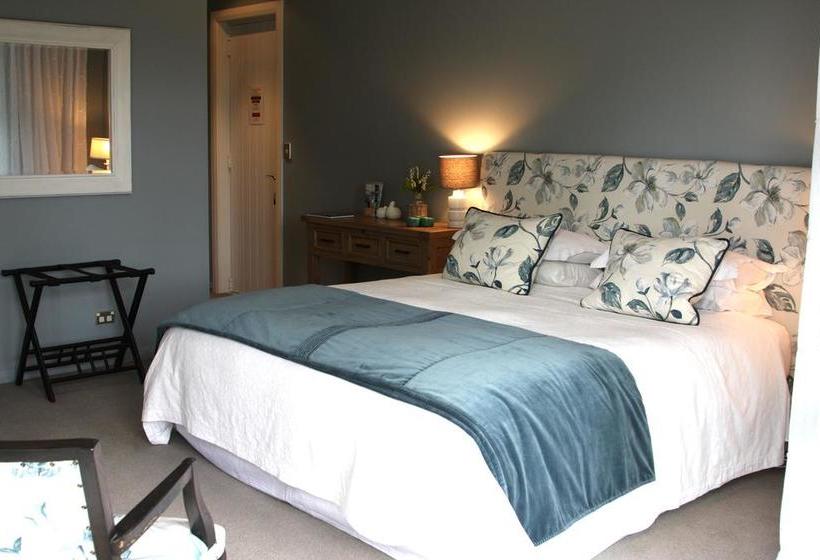 Bed and Breakfast Revive On Oakview Boutique Beauty And Accommodation Ashburton