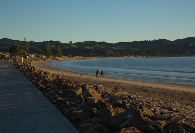 Motel Waterfront Apartments Whitianga 1