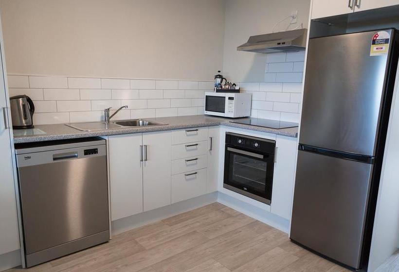 Motel Waterfront Apartments Whitianga 8