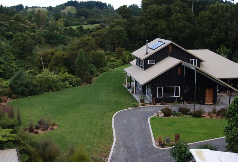 Bed and Breakfast Gully Retreat Karapiro 1