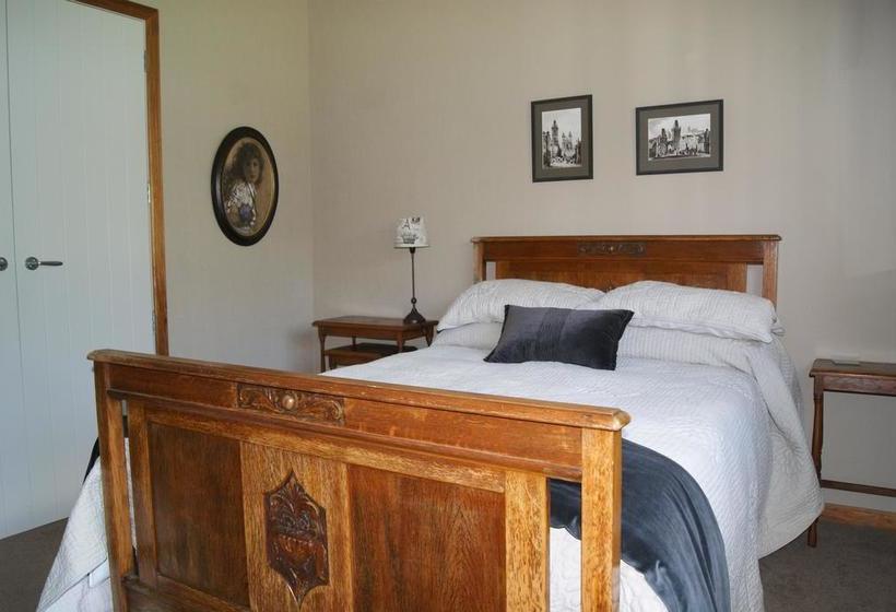 Bed and Breakfast Gully Retreat Karapiro 11
