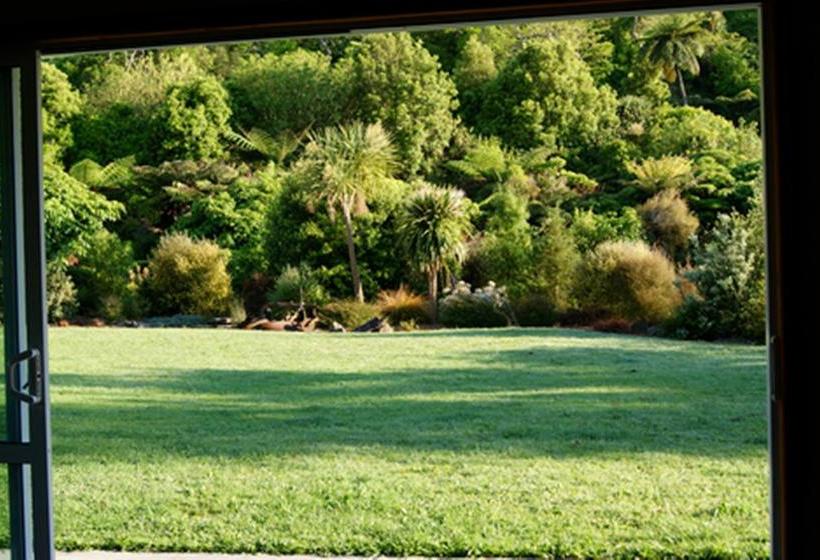 Bed and Breakfast Gully Retreat Karapiro 16