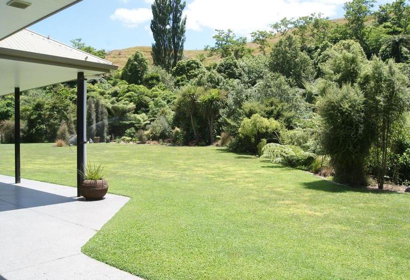 Bed and Breakfast Gully Retreat Karapiro 18
