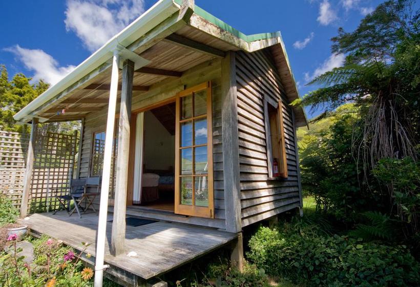 The Innlet Hostel And Cottages 5