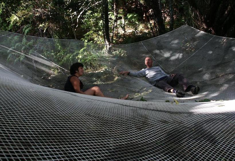 The Innlet Hostel And Cottages 8