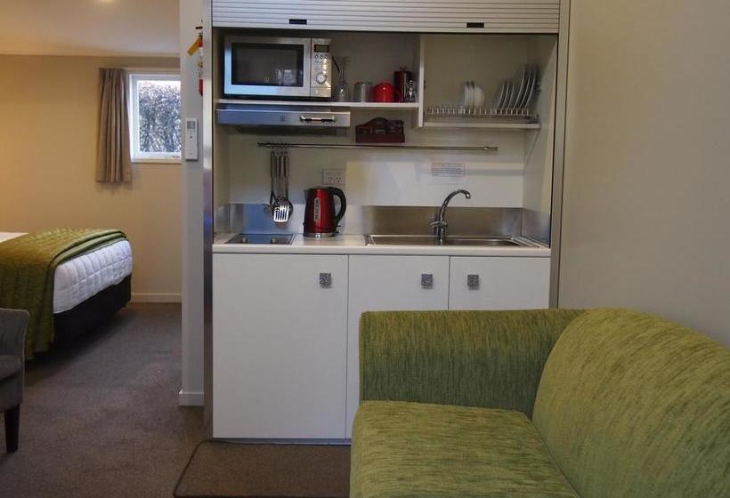 Motel Shades Of Arrowtown 16