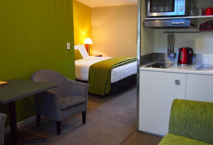 Motel Shades Of Arrowtown 17