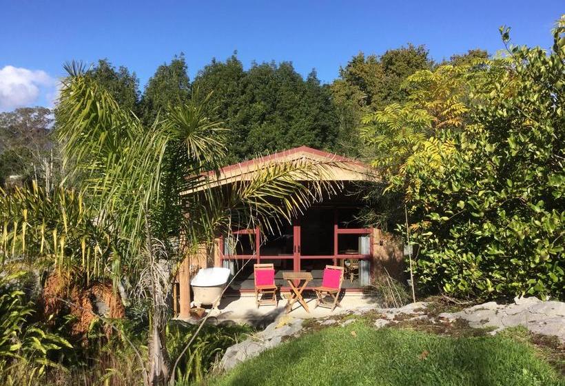 Motel The Rocks Chalets 13