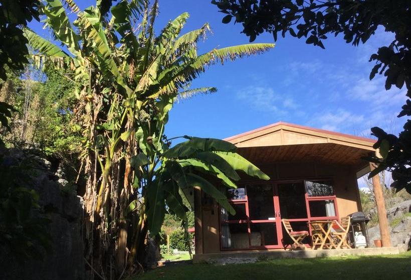 Motel The Rocks Chalets 2