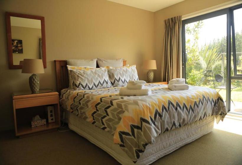 Bed and Breakfast Aldamere Lodge 14