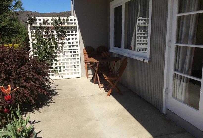 Alexandra Garden Court Motel 10