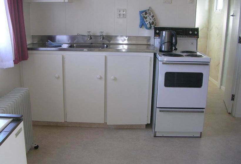 Alexandra Garden Court Motel 19