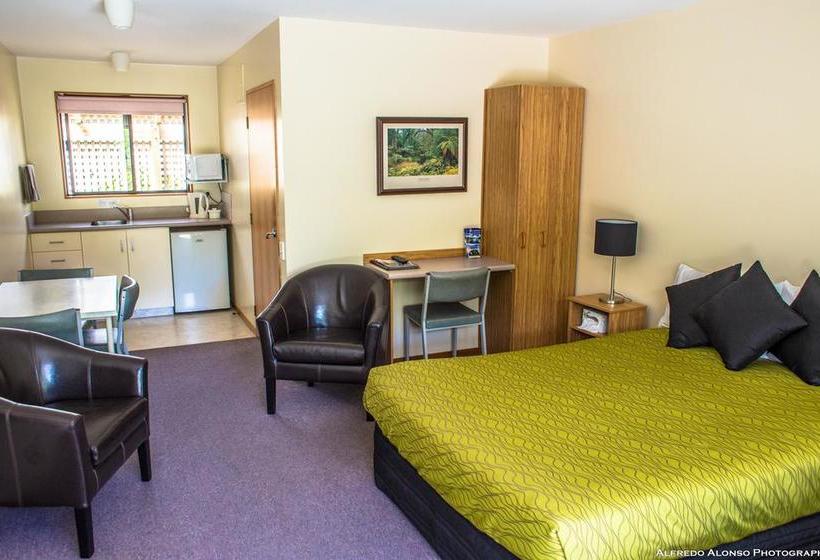 Asure Aspiring Court Motel 1