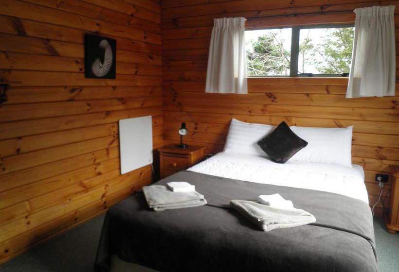 Forest Peak Motel 11