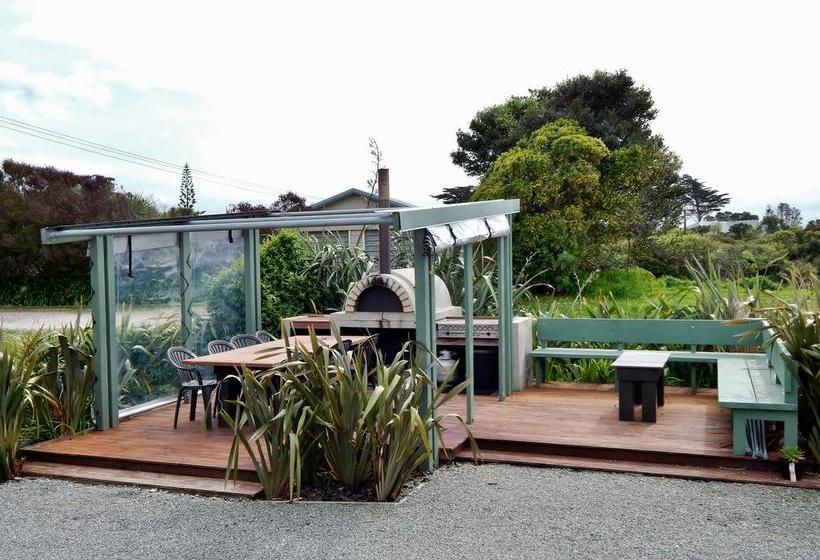 Omau Settlers Lodge Motel 17