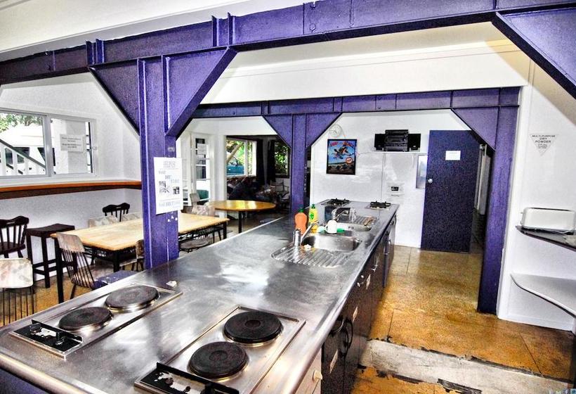 Hostel Centabay Lodge 17