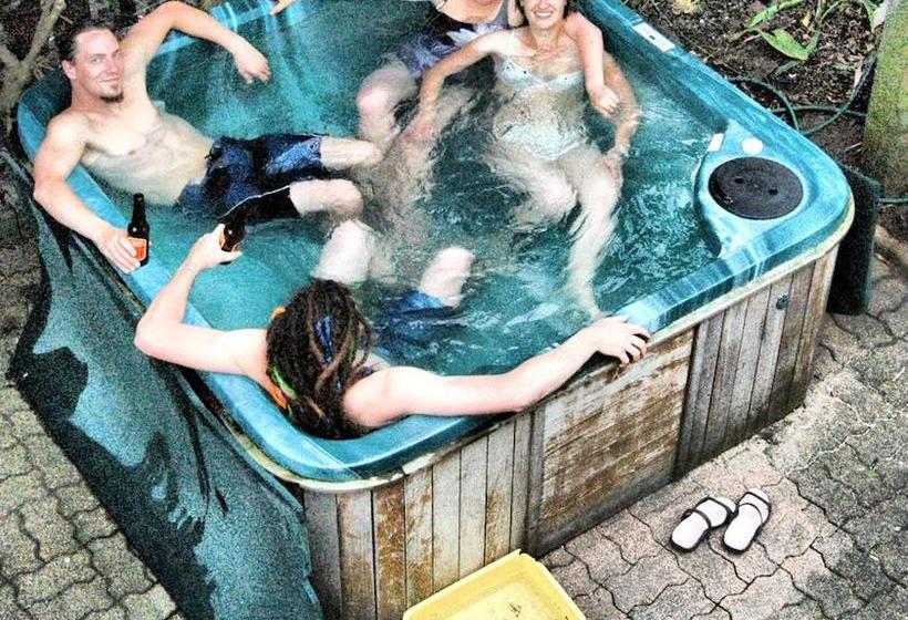 Hostel Centabay Lodge 20